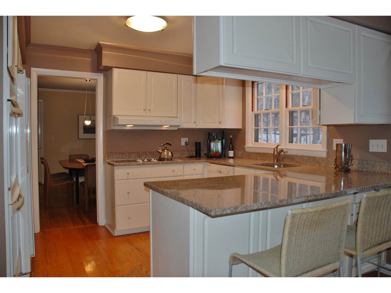 44 Crescent Road Burlington, VT 05401 - Photo 20 of 36 Gallery Image 20