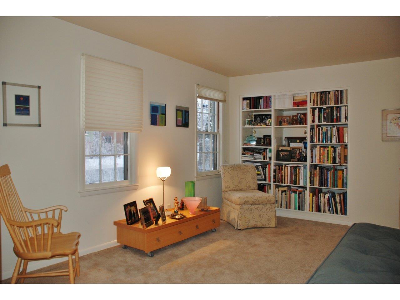 44 Crescent Road Burlington, VT 05401 - Photo 26 of 36 Gallery Image 26