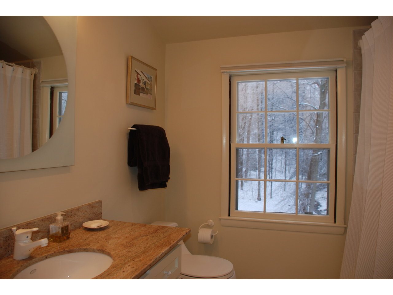 44 Crescent Road Burlington, VT 05401 - Photo 30 of 36 Gallery Image 30