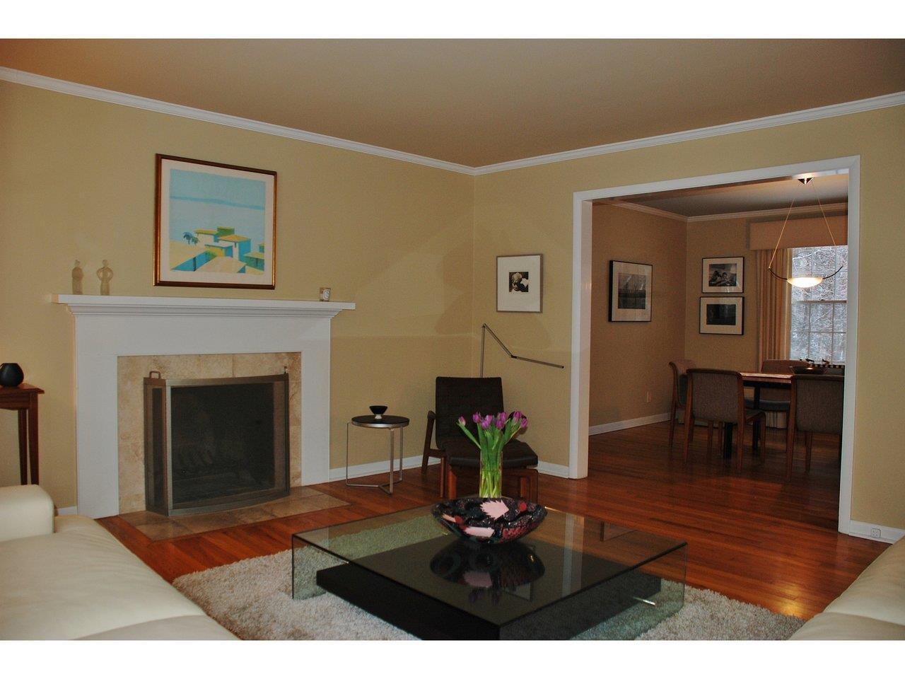 44 Crescent Road Burlington, VT 05401 - Photo 8 of 36 Gallery Image 8