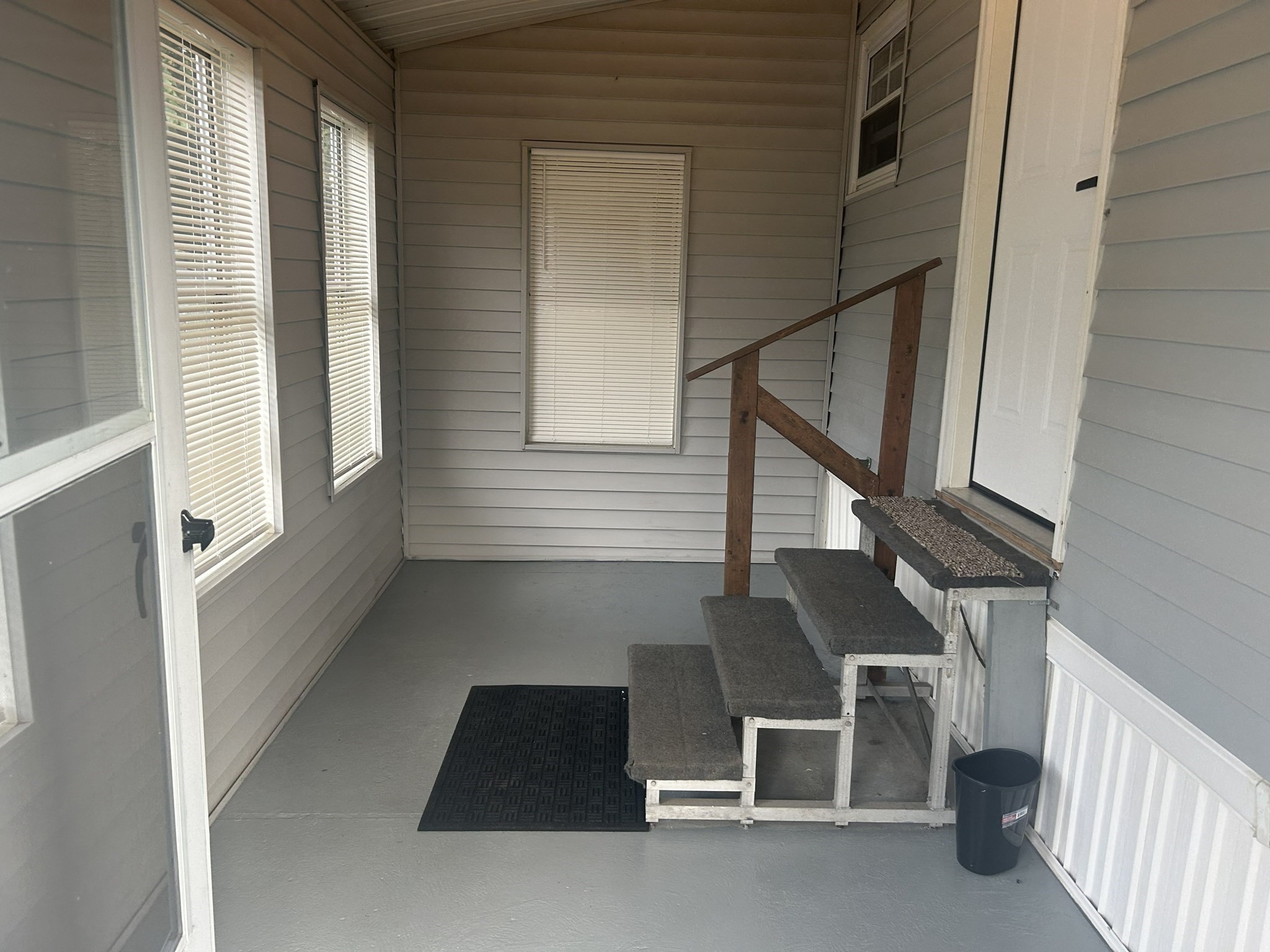189 Springfield Road, Unit 10 Westfield, MA 01085 - Photo 2 of 8 Gallery Image 2
