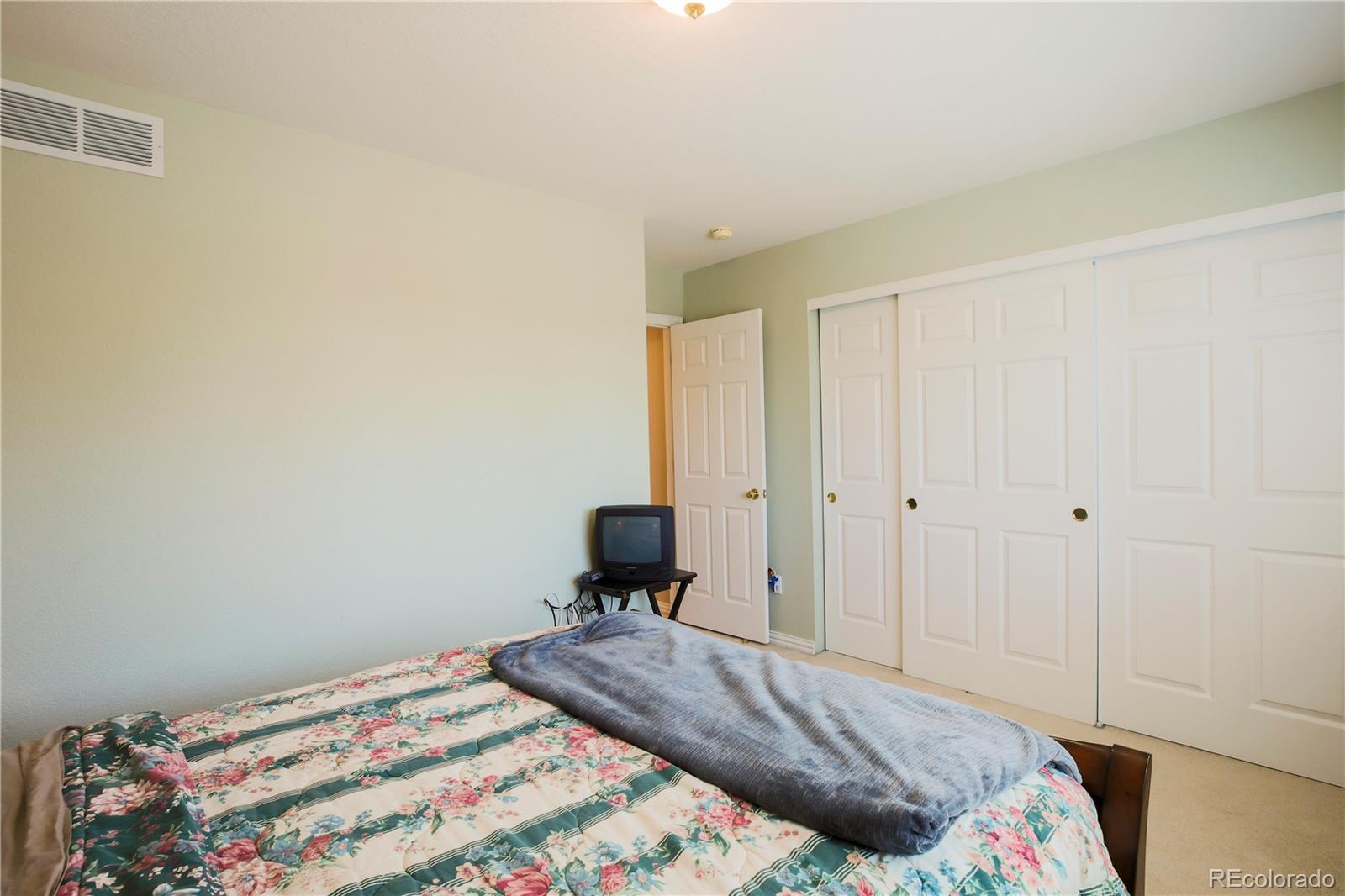 10198 Kleinbrook Way Highlands Ranch, CO 80126 - Photo 37 of 39 Gallery Image 37