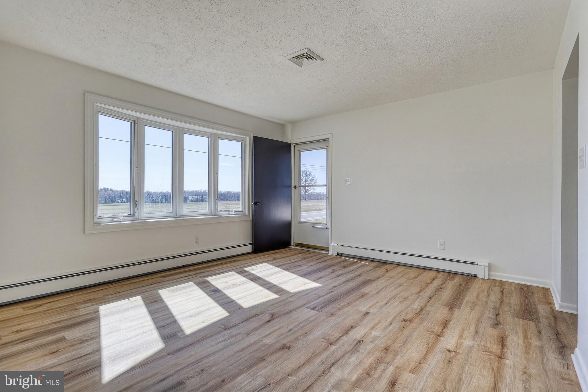 2707 Emig Mill Road Dover, PA 17315 - Photo 11 of 83