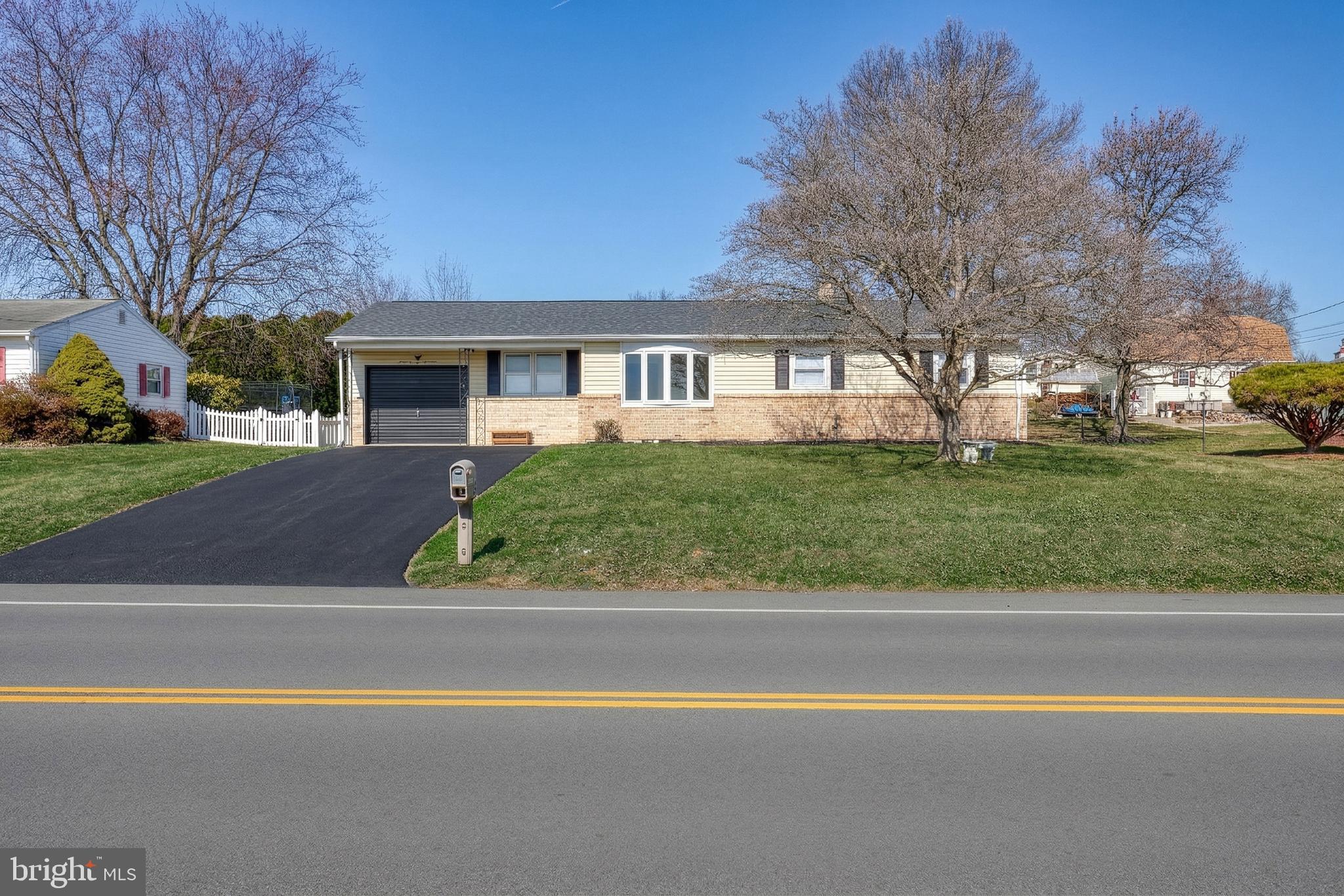 2707 Emig Mill Road Dover, PA 17315 - Photo 4 of 83