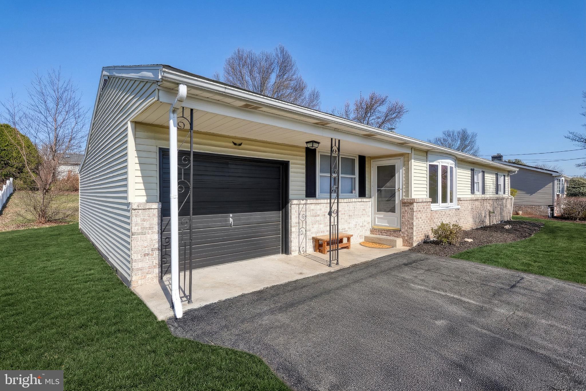 2707 Emig Mill Road Dover, PA 17315 - Photo 7 of 83