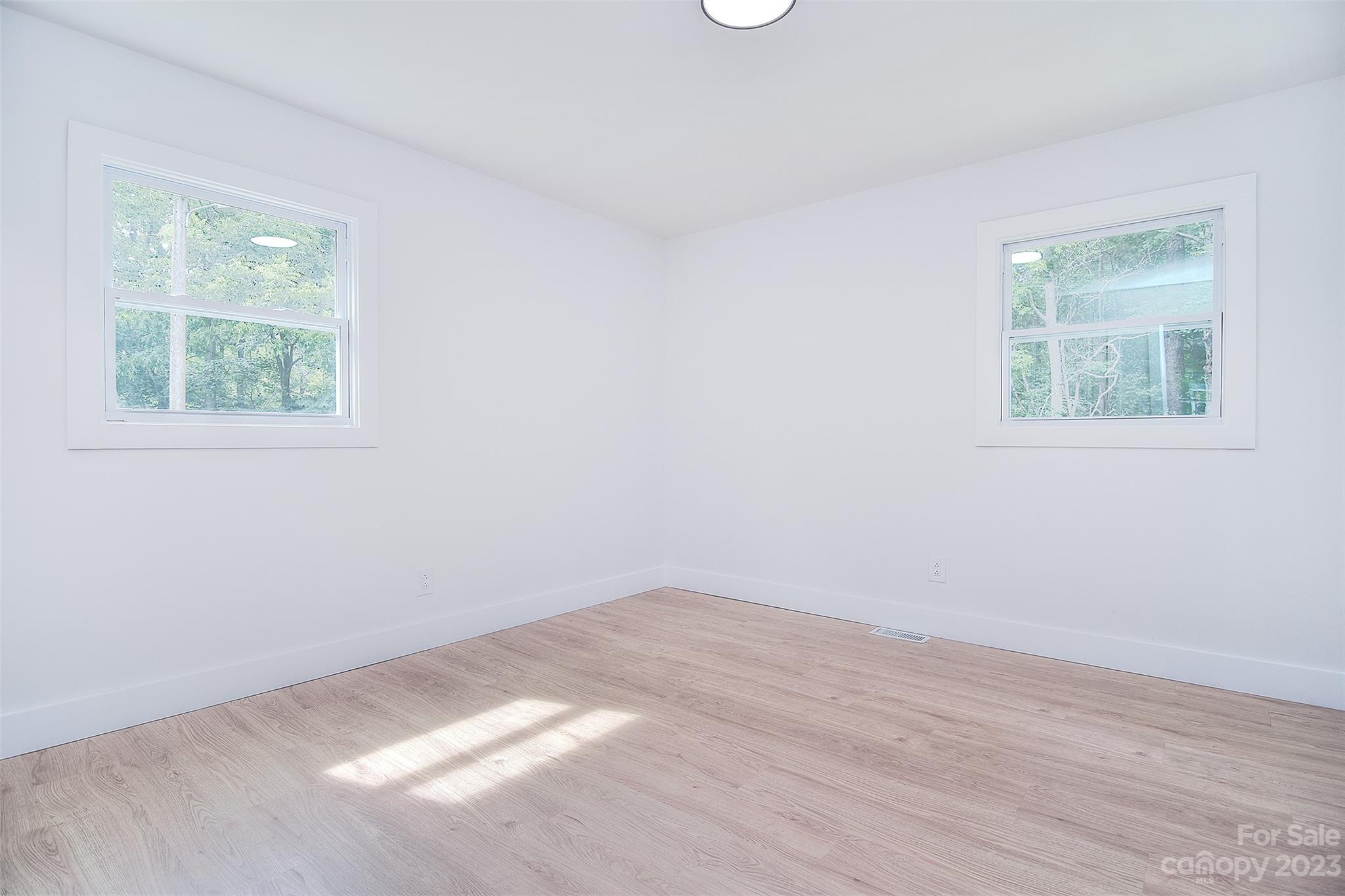 838 Culdesac Road Lancaster, SC 29720 - Photo 17 of 30 an empty room with a window