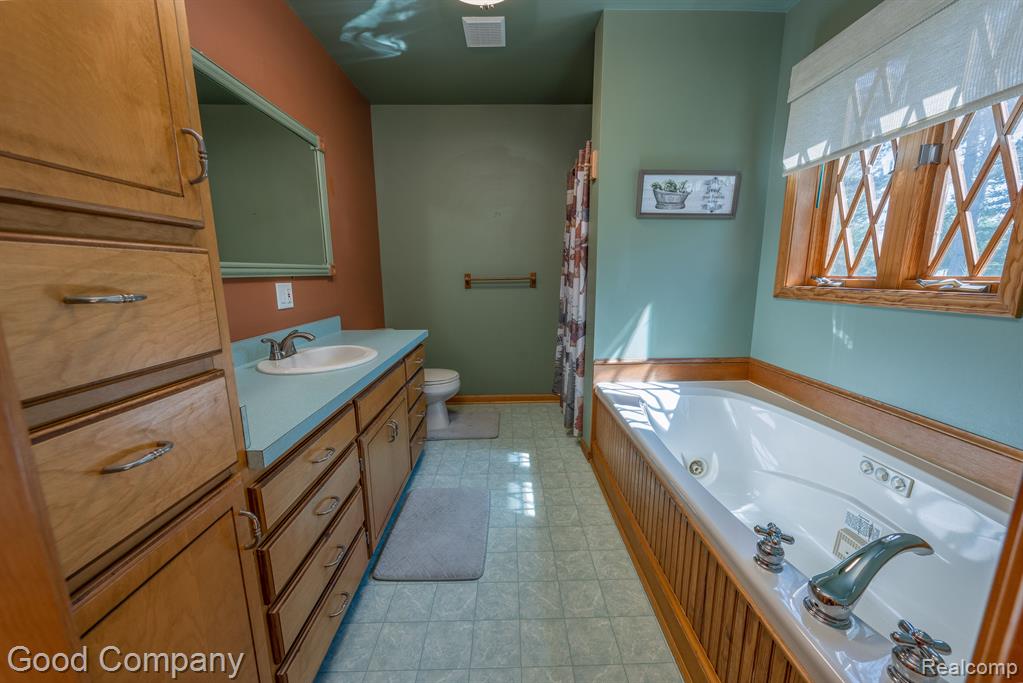 6865 Graham Road Jeddo, MI 48032 - Photo 34 of 42