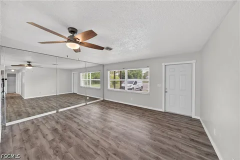 $205,000 | 2254 9th Terrace, Lehigh Acres, FL 33936