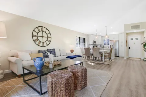 $10,000 | 704 Club Drive, Palm Beach Gardens, FL 33418