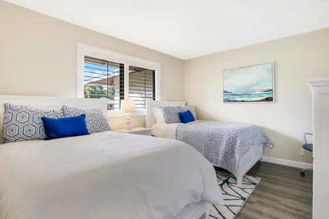 $10,000 | 704 Club Drive, Palm Beach Gardens, FL 33418