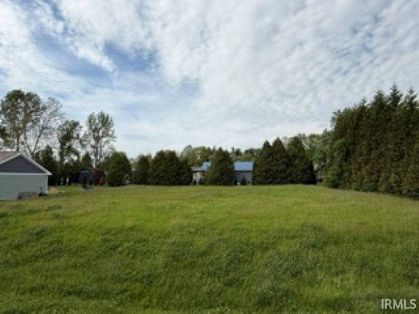 West Maple Drive Peru, IN 46970 - Photo 2 of 5