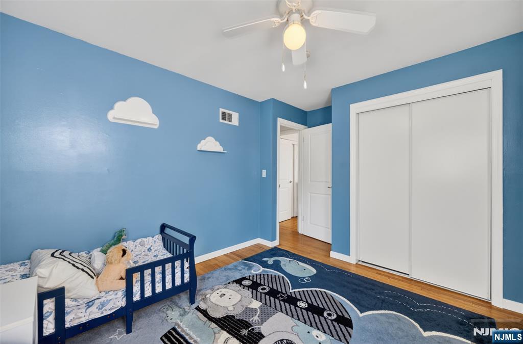 447 Van Dyke Street Ridgewood, NJ 07450 - Photo 16 of 29