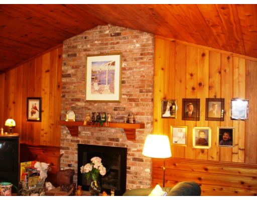 2 Tall Timber Road Wilbraham, MA 01095 - Photo 3 of 11 Gallery Image 3