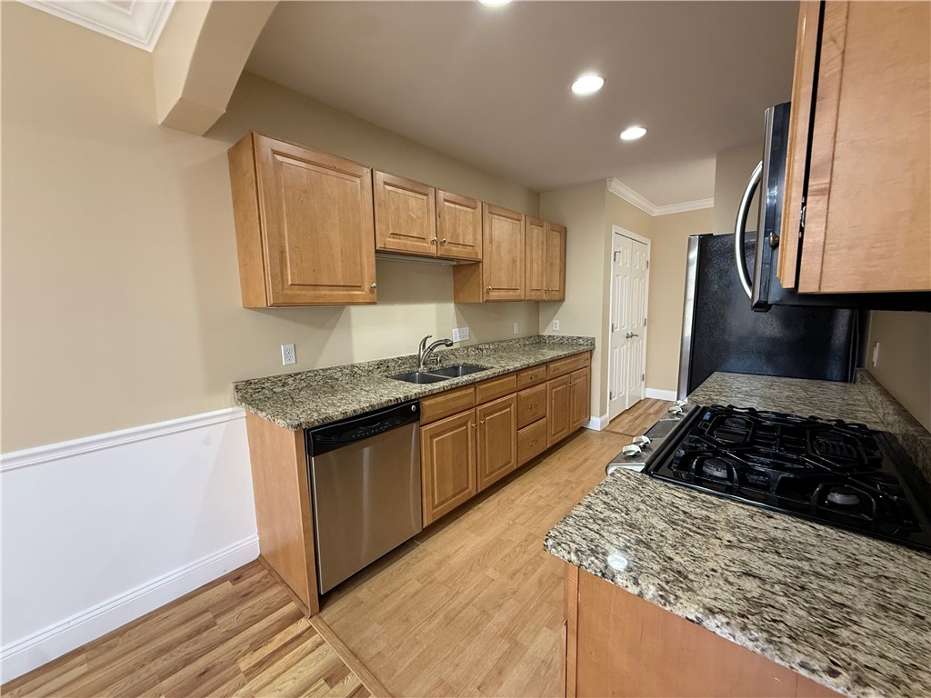 70 Turner Street, Unit A2 Warwick, RI 02886 - Photo 6 of 24