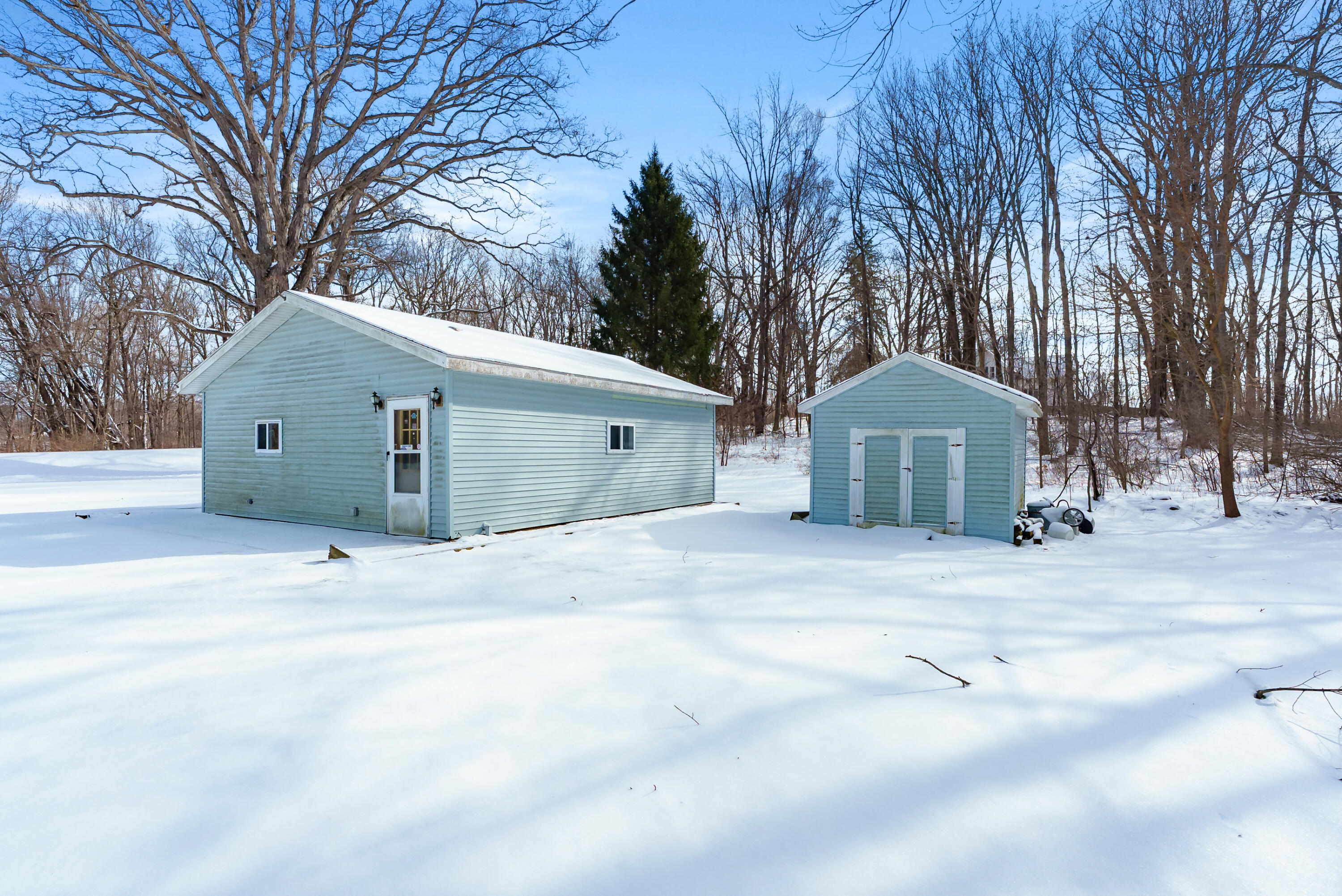 36259 Mill Lake Road Gobles, MI 49055 - Photo 2 of 30 Garage