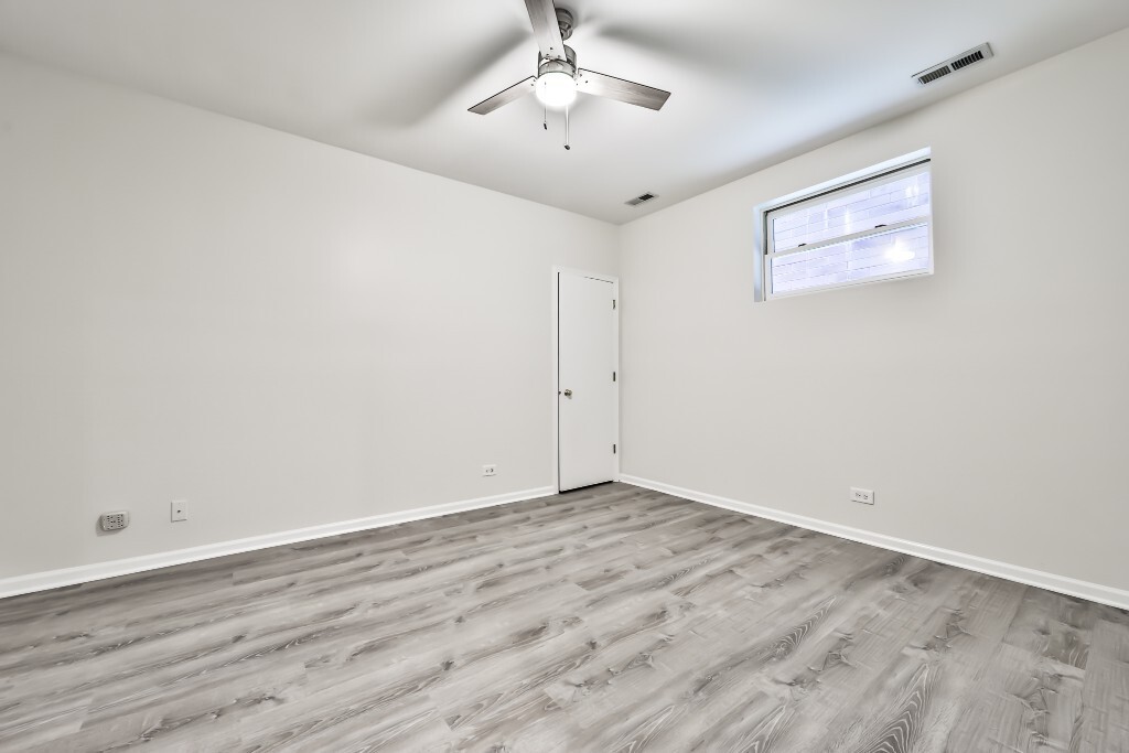3230 North Seminary Avenue, Unit 1 Chicago, IL 60657 - Photo 14 of 20