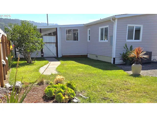 a view of a house with a swimming pool