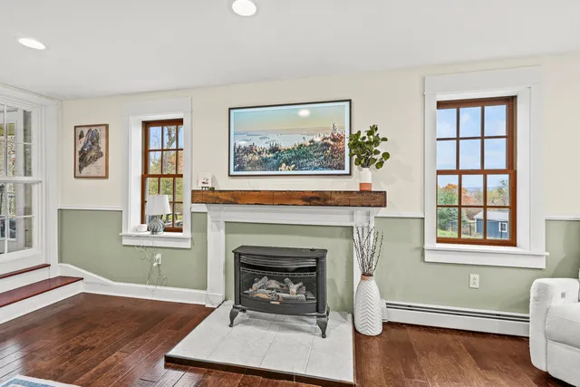 $385,000 | 443 Mann Hill Road, Holden, ME 04429