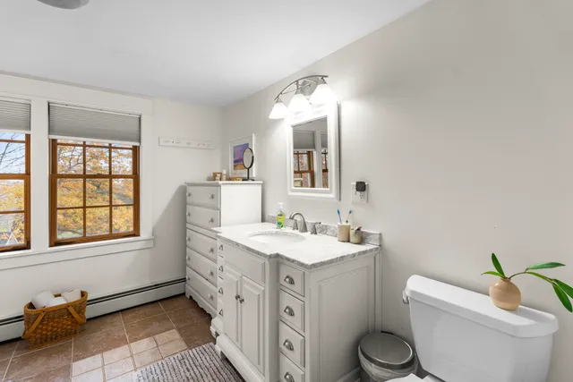 $385,000 | 443 Mann Hill Road, Holden, ME 04429