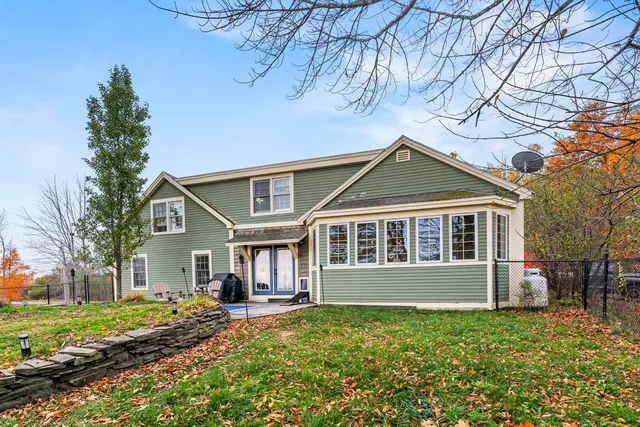 $385,000 | 443 Mann Hill Road, Holden, ME 04429