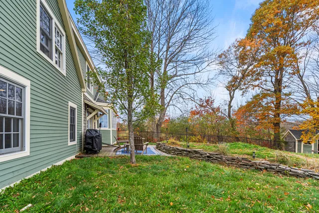 $385,000 | 443 Mann Hill Road, Holden, ME 04429