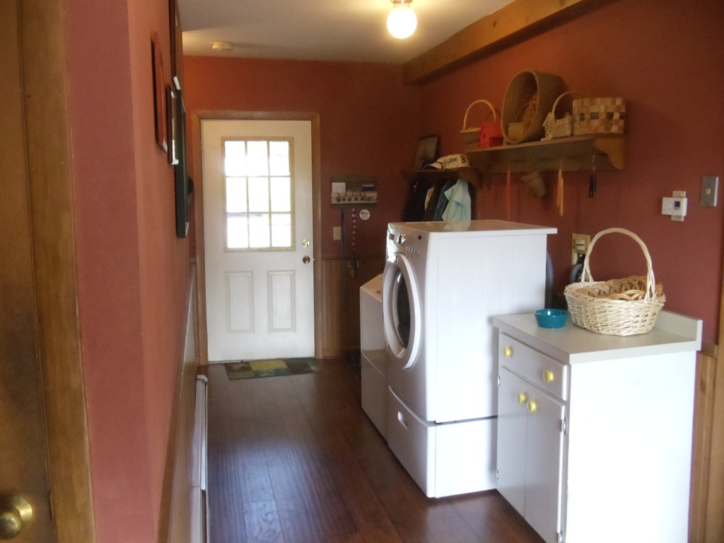 270 Lower Road Hardwick, MA 01031 - Photo 8 of 16 a utility room with dryer and washer