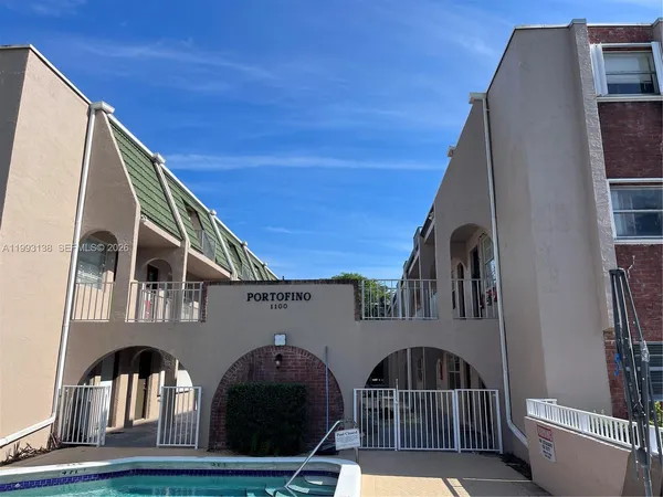 $1,650 | 1100 Southeast 4th Avenue, Unit 16, Deerfield Beach, FL 33441