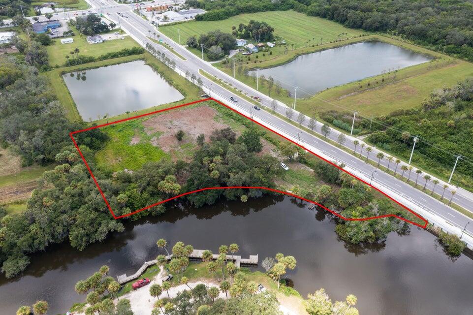 2083 West Midway Road Fort Pierce, FL 34981 - Photo 3 of 19 midway crist 8