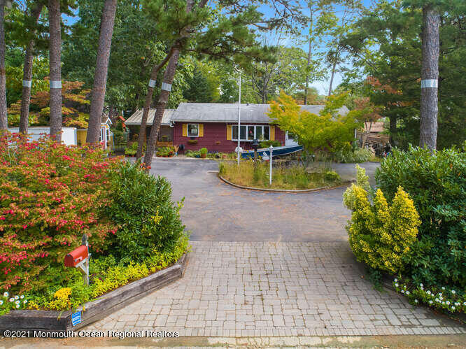 2396 Riverside Terrace-small-055-053-DJI