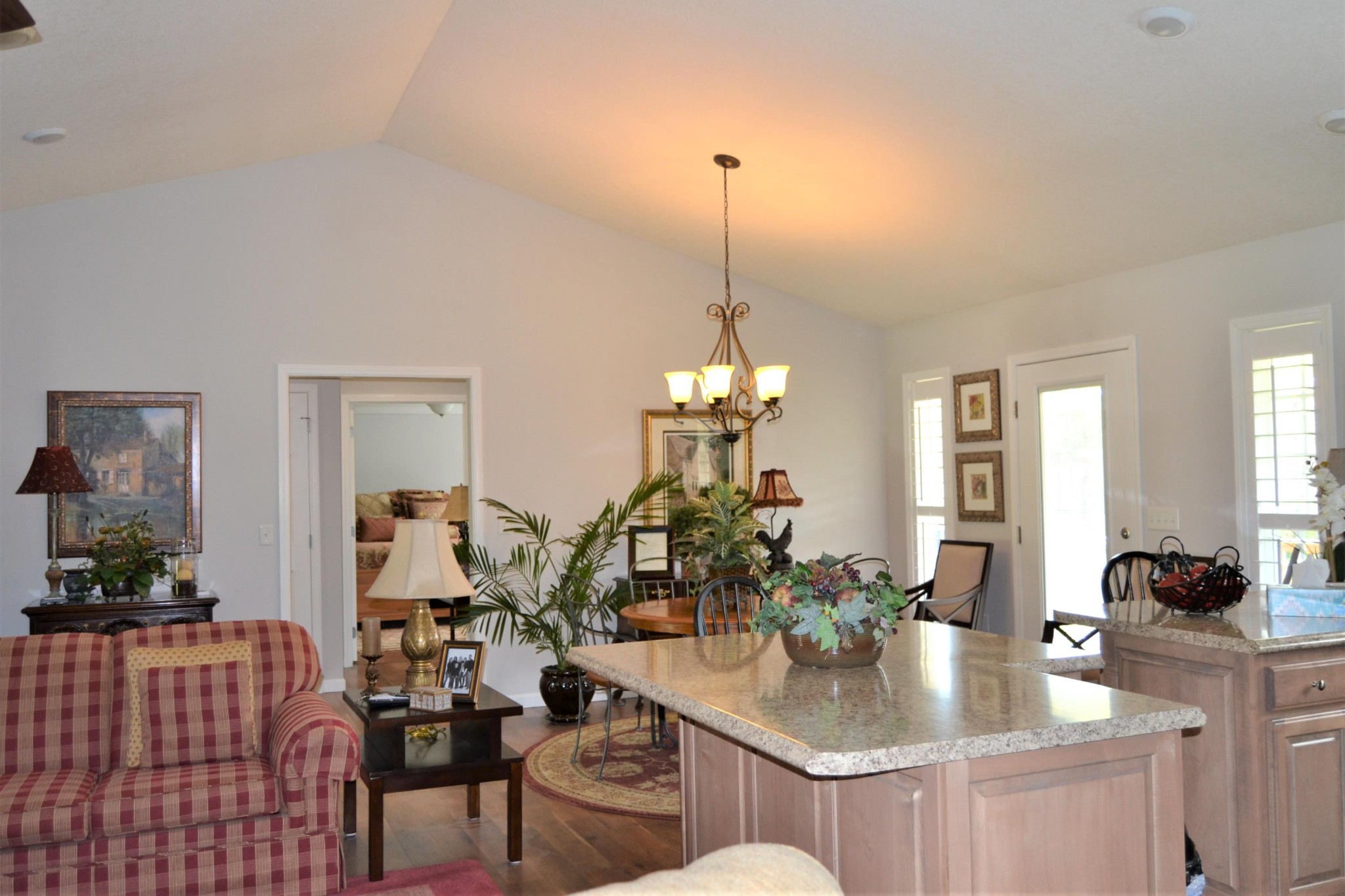 393 Deerfield Road Crossville, TN 38555 - Photo 12 of 34 Gallery Image 12