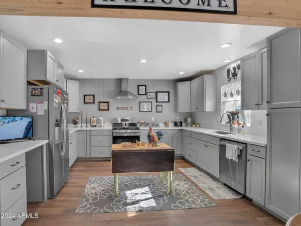 $1,550,000 | 6429 Country Road, Woodruff, AZ 85942