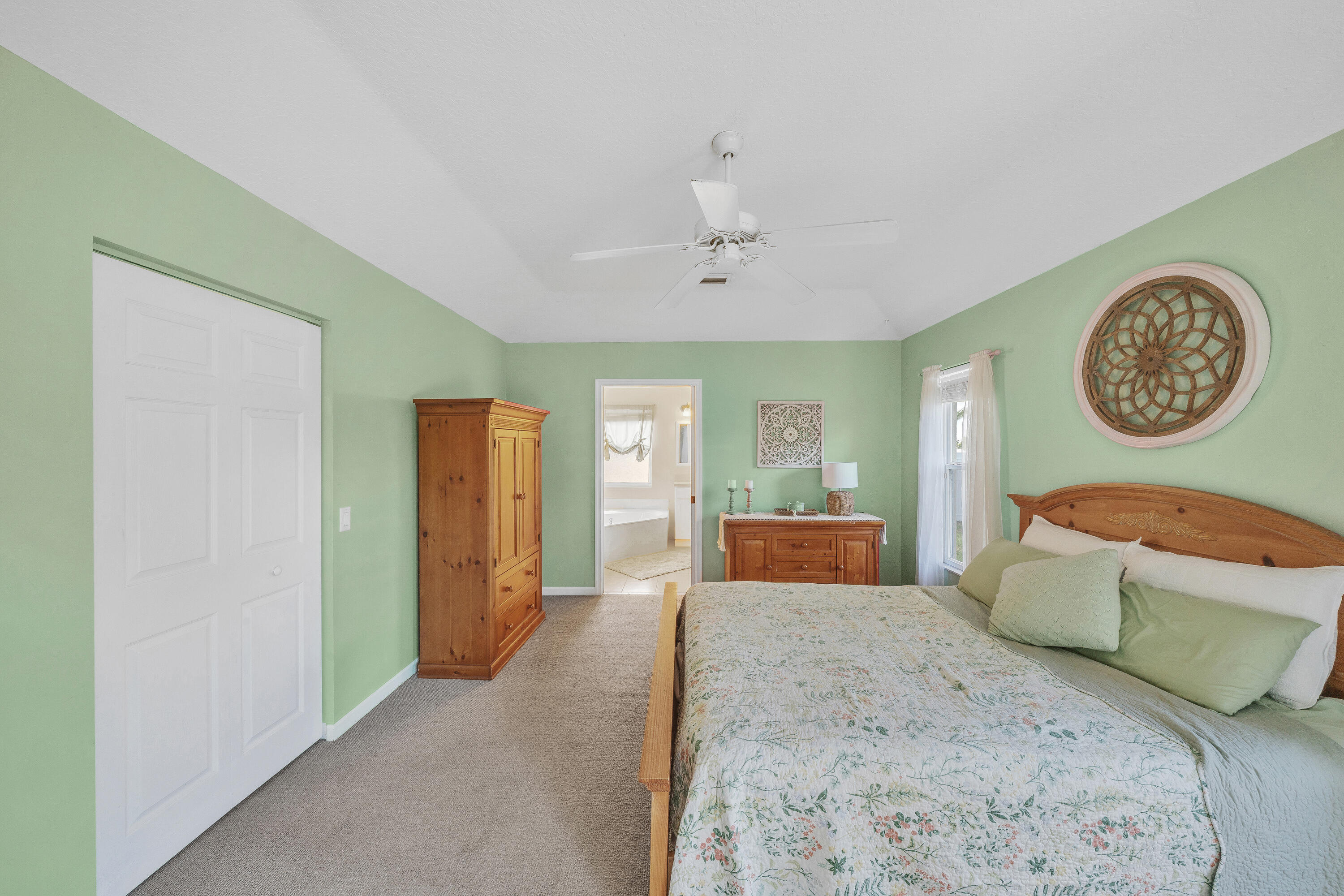 2551 Southwest Riviera Road Stuart, FL 34997 - Photo 27 of 77 14 Primary Bedroom (2)