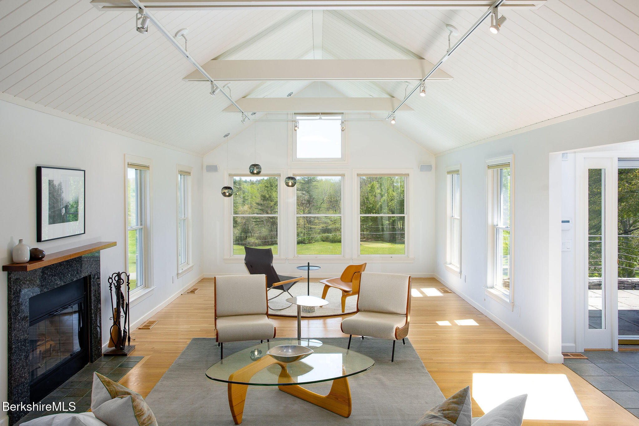 109 Under Mountain Road Lenox, MA 01240 - Photo 14 of 53 0022