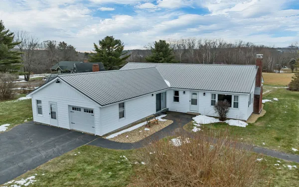 $525,000 | 5 Greenwood Drive, Northfield, NH 03276