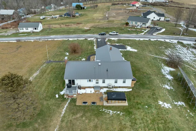 $525,000 | 5 Greenwood Drive, Northfield, NH 03276