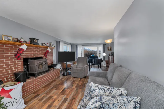 $525,000 | 5 Greenwood Drive, Northfield, NH 03276