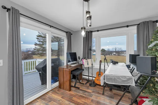 $525,000 | 5 Greenwood Drive, Northfield, NH 03276