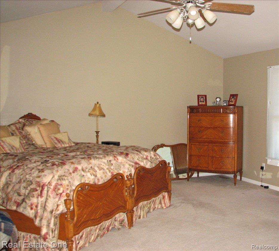 1358 Kentfield Drive Rochester, MI 48307 - Photo 7 of 9 7 Master Bedroom