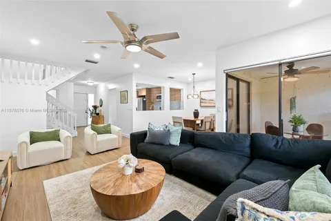 $365,000 | 3005 Northwest 48th Avenue, Unit 3005, Coconut Creek, FL 33063