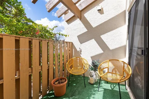 $365,000 | 3005 Northwest 48th Avenue, Unit 3005, Coconut Creek, FL 33063