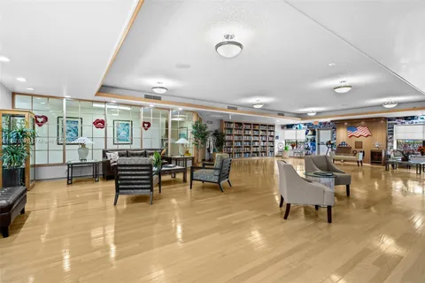 $365,000 | 3005 Northwest 48th Avenue, Unit 3005, Coconut Creek, FL 33063