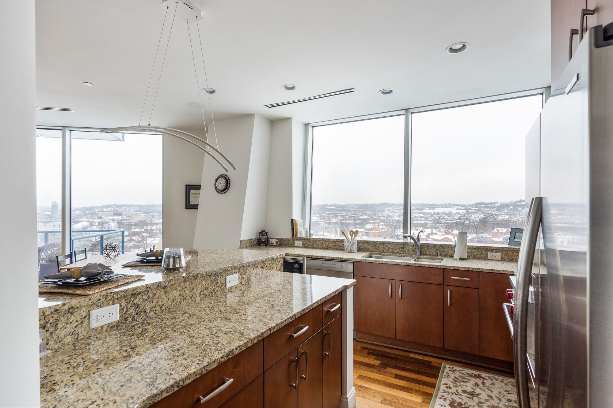 1 Roebling Way, Unit 1006 Covington, KY 41011 - Photo 11 of 28