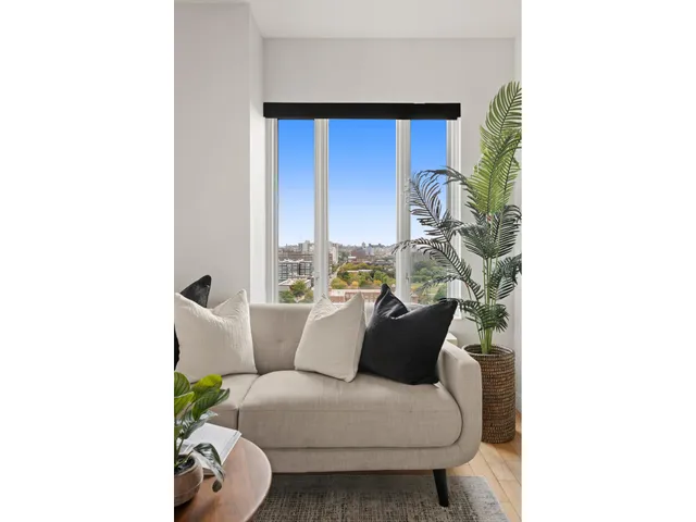 $850,000 | 189 Bridge Street, Unit 10A | Downtown Brooklyn