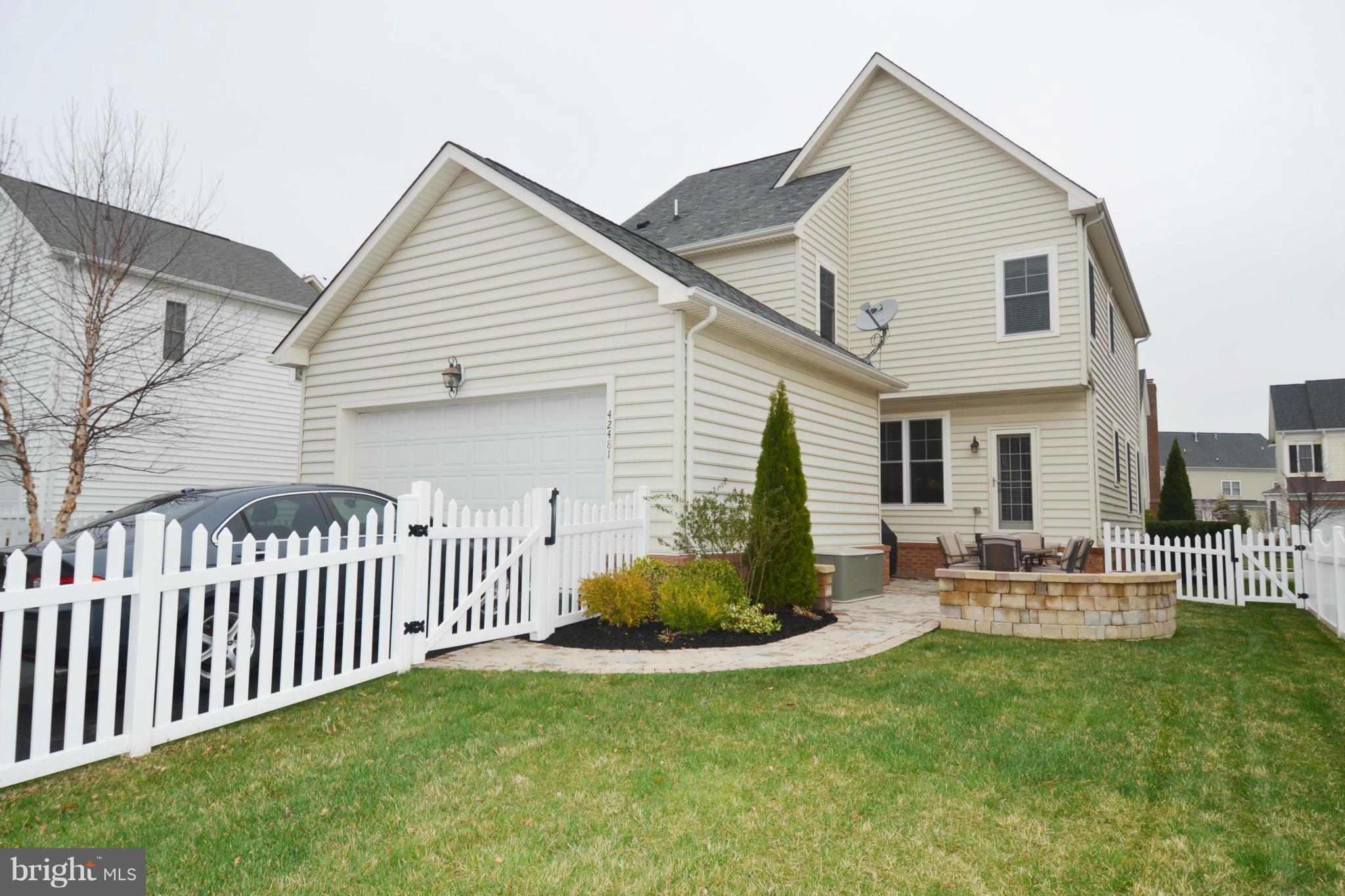 42481 Spring Splendor Drive Ashburn, VA 20148 - Photo 30 of 30 Exterior (Rear)