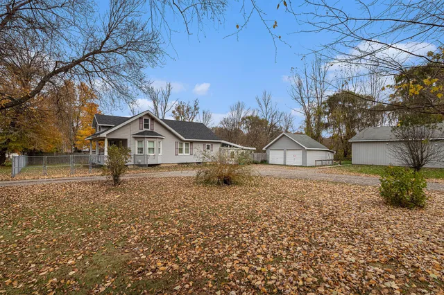 $309,900 | 10595 US Highway 31, Berrien Springs, MI 49103