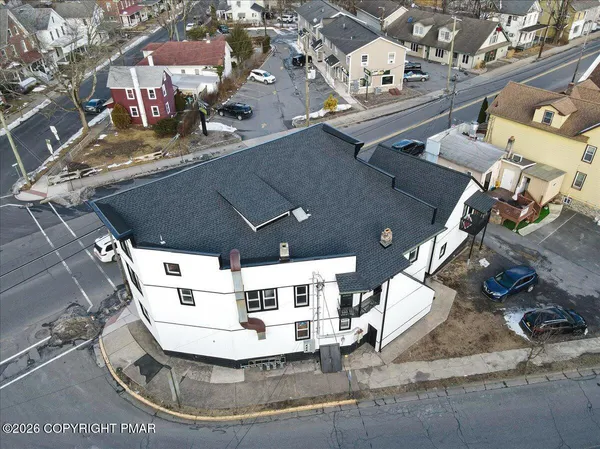 $1,200 | 147 North 9th Street, Unit 201, Stroudsburg, PA 18360