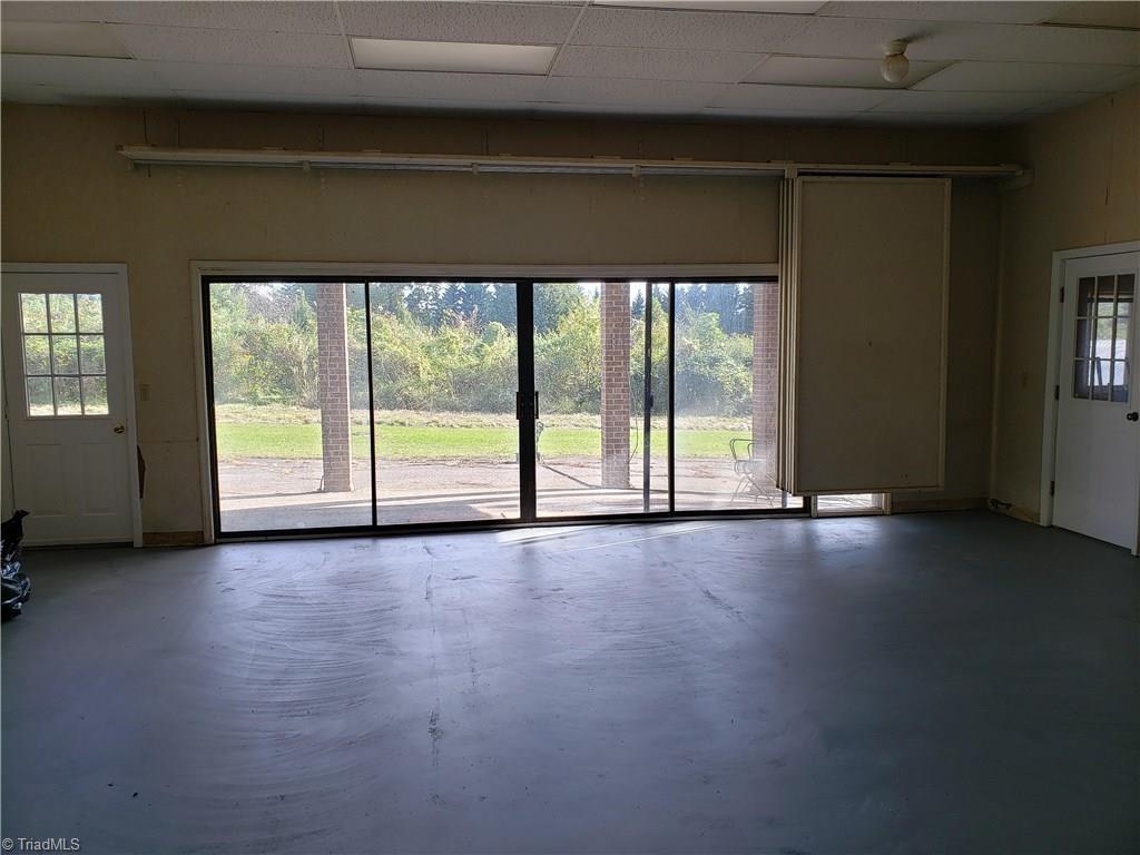 817 Doe Run Road Ararat, VA 24053 - Photo 18 of 20 Gallery Image 18