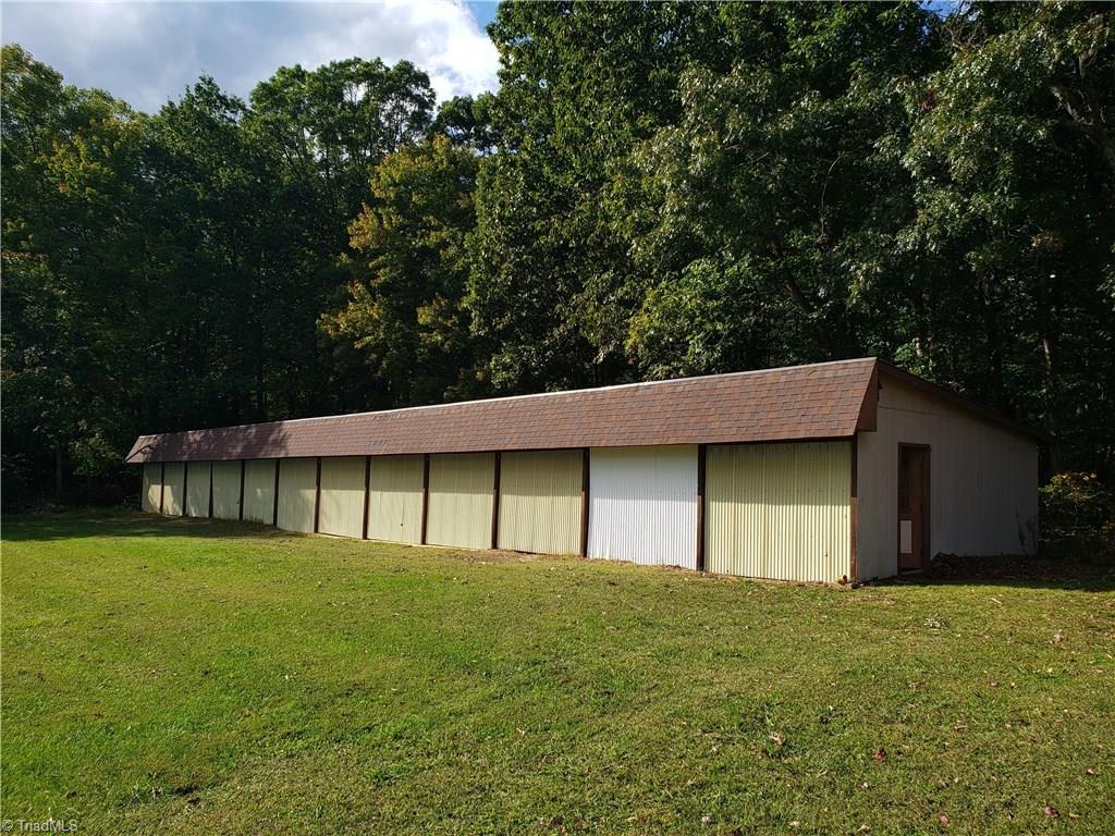 817 Doe Run Road Ararat, VA 24053 - Photo 20 of 20 Gallery Image 20
