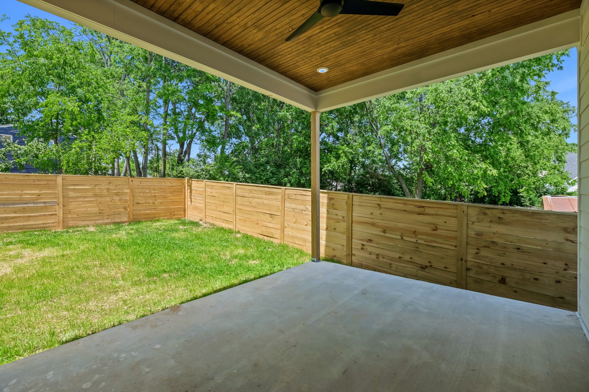 629 B Ries Avenue Nashville, TN 37209 - Photo 58 of 62 a view of a backyard