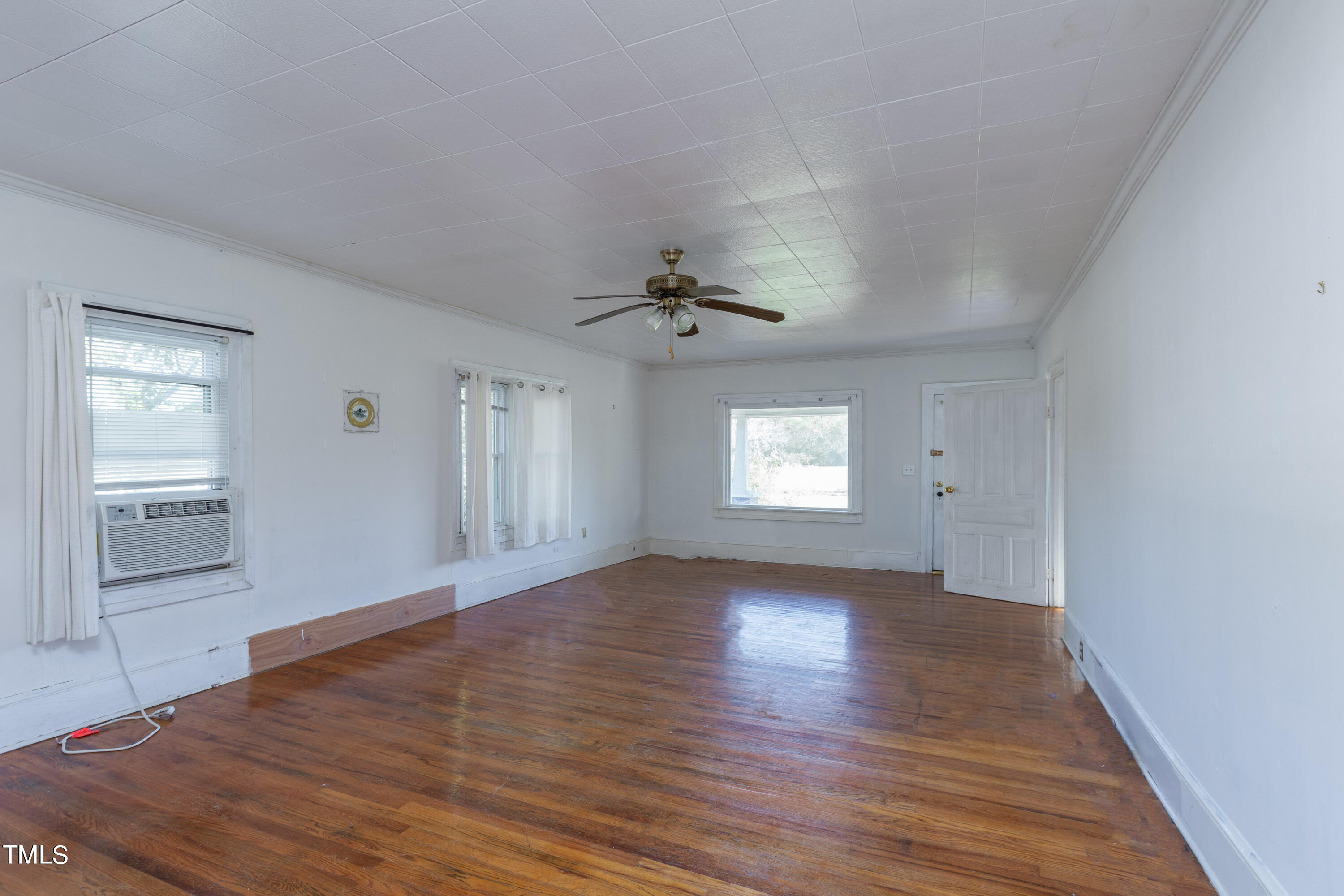 4620 Roanoke Road Newton Grove, NC 28366 - Photo 6 of 32 4620 Roanoke Rd-7